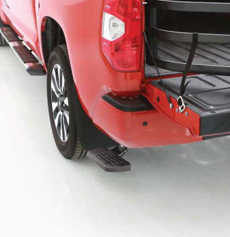 TOYOTA TUNDRA BEDSTEP, BLACK WITH RESIN INNER BUMPER (2016-2017)