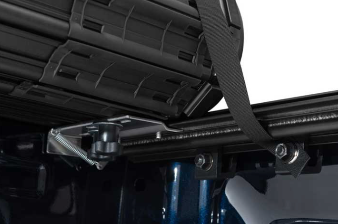 2021-2025 Ford F-150 & 2024 Ford F-150 LIGHTNING 5.5FT BED REVOLVER X4S TONNEAU COVER