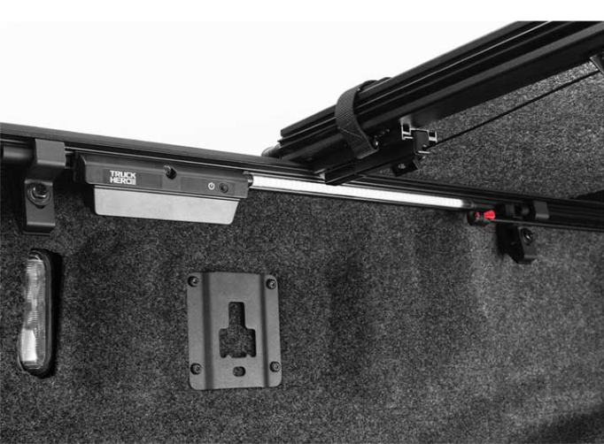 2021-2025 FORD F-150 & 2024 FORD F-150 LIGHTNING CREW CAB 5.5 FT BED UNDERCOVER ULTRA FLEX TONNEAU COVER