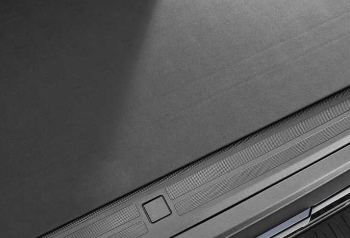 2021-2025 FORD F150 6.5FT BED REVOLVER X4S TONNEAU COVER