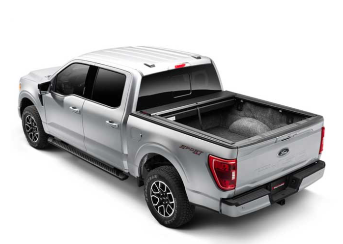 2021-2025 FORD F150 8 FT NOT COMPATIBLE WITH OE CARGO MANAGEMENT TRACKS MANUAL RETRACTABLE TONNEAU COVER