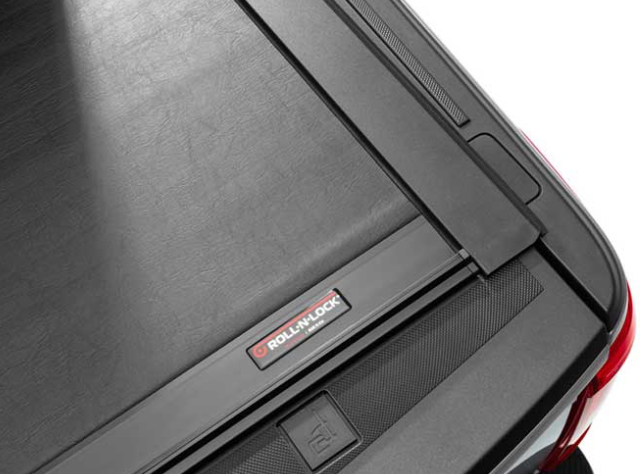 2021-2025 FORD F150 8 FT NOT COMPATIBLE WITH OE CARGO MANAGEMENT TRACKS MANUAL RETRACTABLE TONNEAU COVER