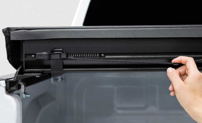 2022-2025 HYUNDAI SANTA CRUZ 4FT BOX LIMITED-TONNEAU COVER