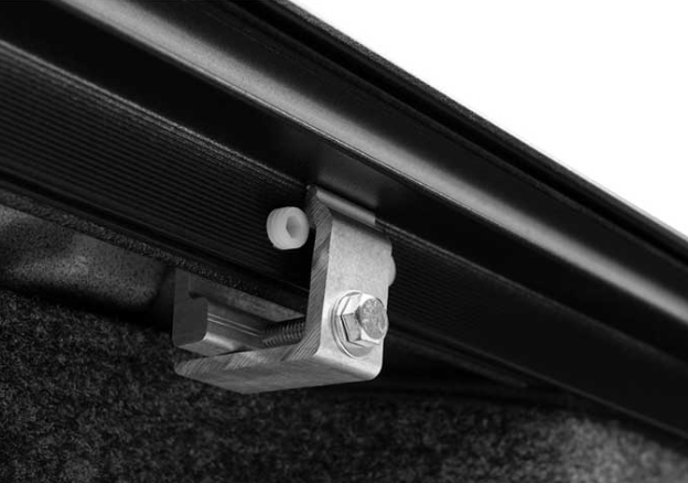 2019-2025 CHEVY/GMC SILVERADO/SIERRA 1500 (W/O FACTORY SIDE STORAGE BX) 5.8FT MANUAL RETRACTABLE TONNEAU COVER (w/ or w/o MultiPro Tailgate)