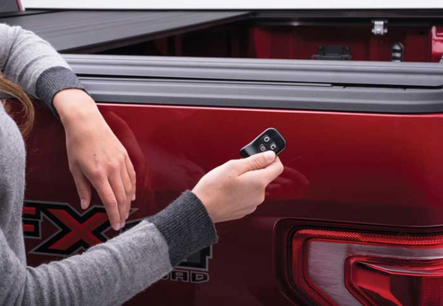 2019-2025 CHEVY/GMC SILVERADO/SIERRA 1500 (W/O FACTORY SIDE STORAGE BX) 5.8FT POWERED RETRACTABLE TONNEAU COVER (w/ or w/o MultiPro Tailgate)