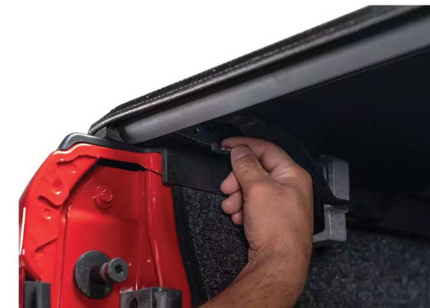 2023-2025 CHEVY/GMC COLORADO/CANYON 5.2FT TRUXPORT TONNEAU COVER