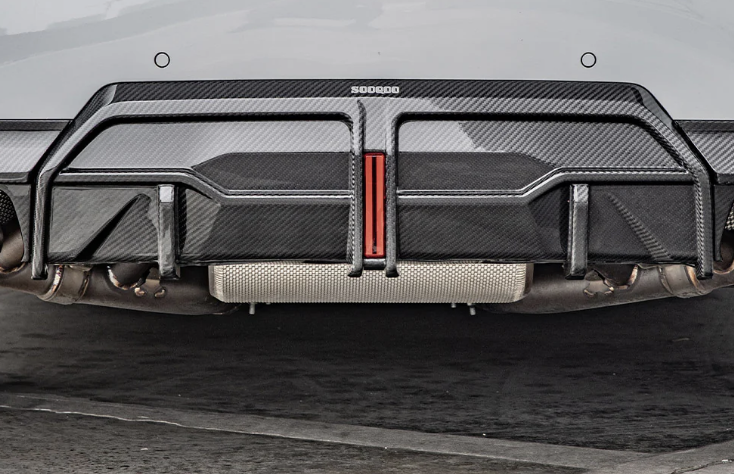 BMW G42 Prepreg Carbon Fiber Center Diffuser With Light