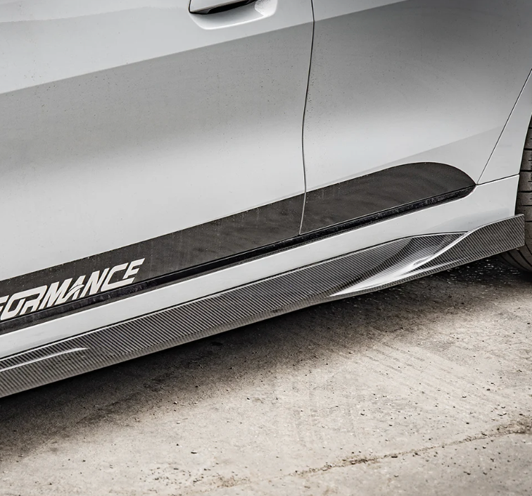 BMW G26 Prepreg Carbon Fiber Side Skirt