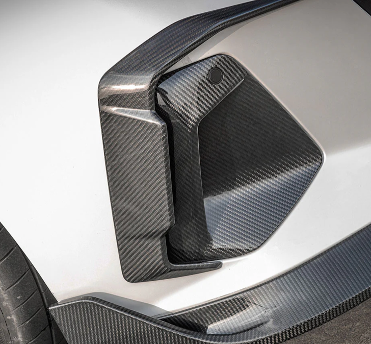 BMW 5 Series G60 Prepreg Carbon Fiber Front Side Vent Trim