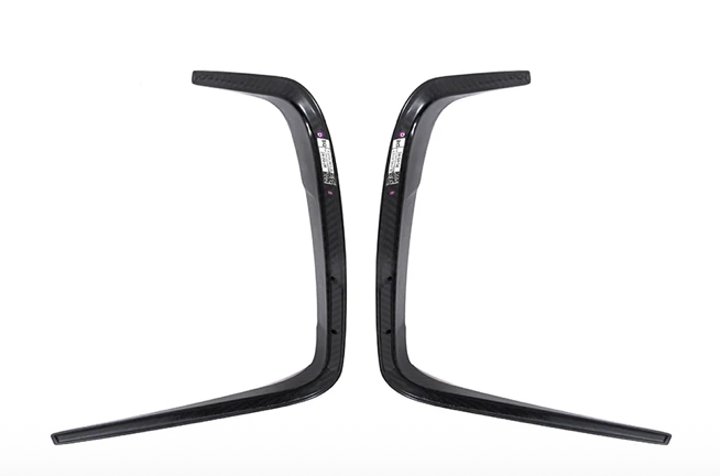 BMW M8 F91 F92 Prepreg Carbon Fiber Rear Vent Trim