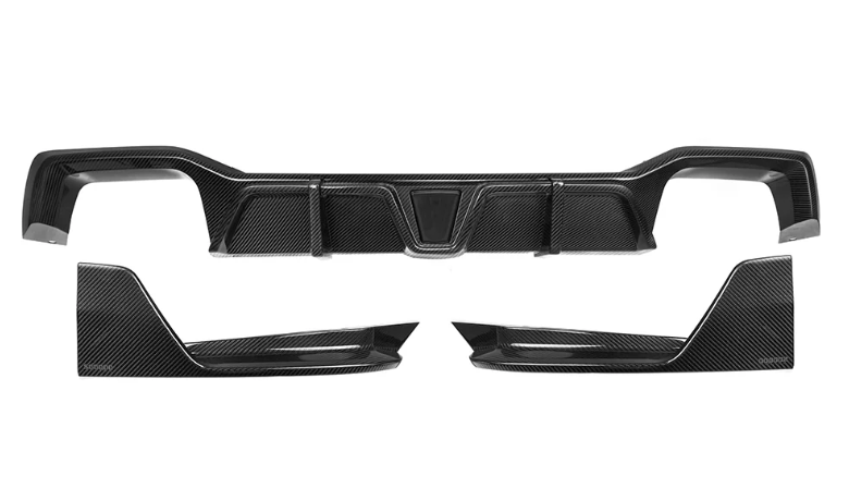 BMW X4 G02 LCI Prepreg Carbon Fiber Rear Diffuser With Brake Light