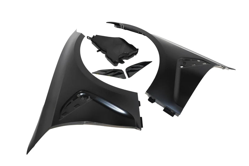 M3 Style Front Fender Set with Washer Tank & Black Side Vents | BMW 3-Series (G20)