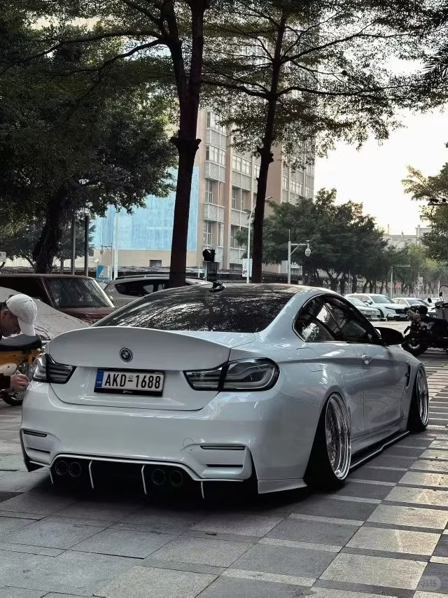 F82 M4 LCI Clear Style Taillights | BMW F82/F83 M4 | F32/F33/F36 4-Series