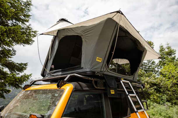 ALUMINUM POP-UP ROOF TOP TENT