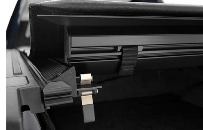 2015-2025 FORD F-150 & 2022-2024 FORD F-150 LIGHTNING 5.5FT BED LO PRO QT TONNEAU COVER