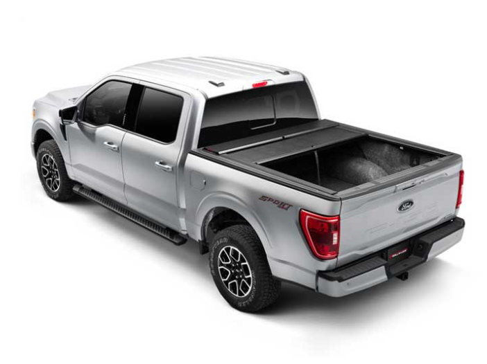 2021-2025 FORD F150 8 FT NOT COMPATIBLE WITH OE CARGO MANAGEMENT TRACKS MANUAL RETRACTABLE TONNEAU COVER