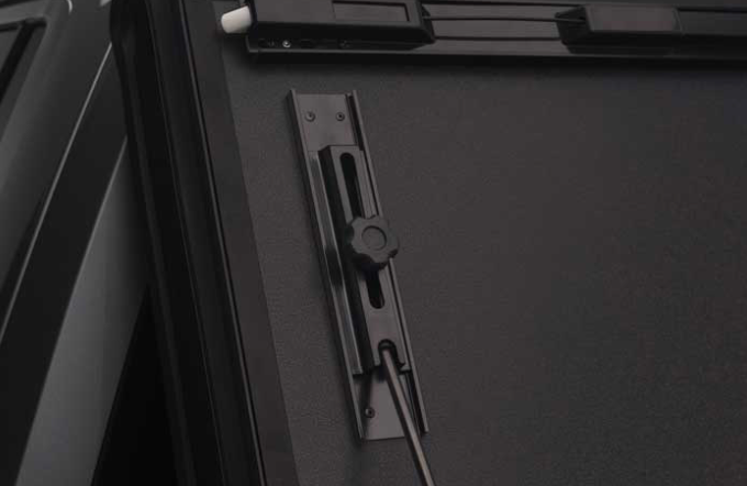 2017-2025 HONDA RIDGELINE CREW CAB BAKFLIP MX4 TONNEAU COVER
