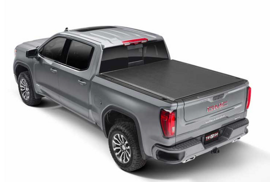 2019-2025 CHEVY/GMC SILVERADO/SIERRA 1500 (EXCL CARBON PRO BED)5FT8IN LO PRO TONNEAU COVER ( w/ or w/o MultiPro Tailgate)