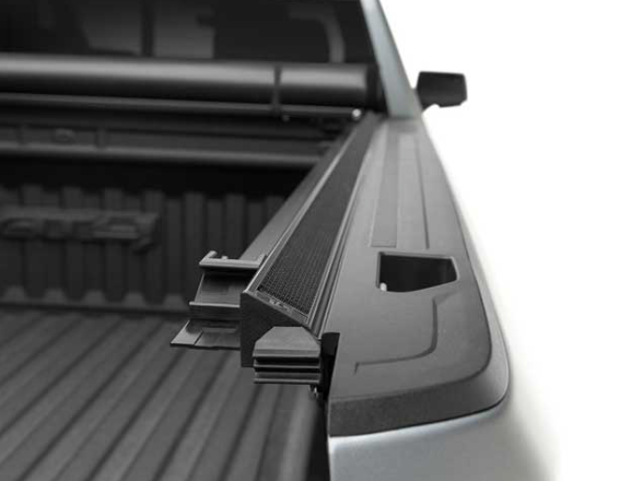 2019-2025 CHEVY/GMC SILVERADO/SIERRA 1500 6FT 6IN LO PRO WITHOUT CARBONPRO BED TONNEAU COVER (w/ or w/o MultiPro Tailgate)