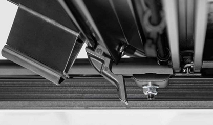 2019-2025 RAM 1500 5FT 7IN BOX(W/O RAMBOX/MULTIFUNCTION TG)LOMAX TEXTURED BLACK MATTE TONNEAU COVER