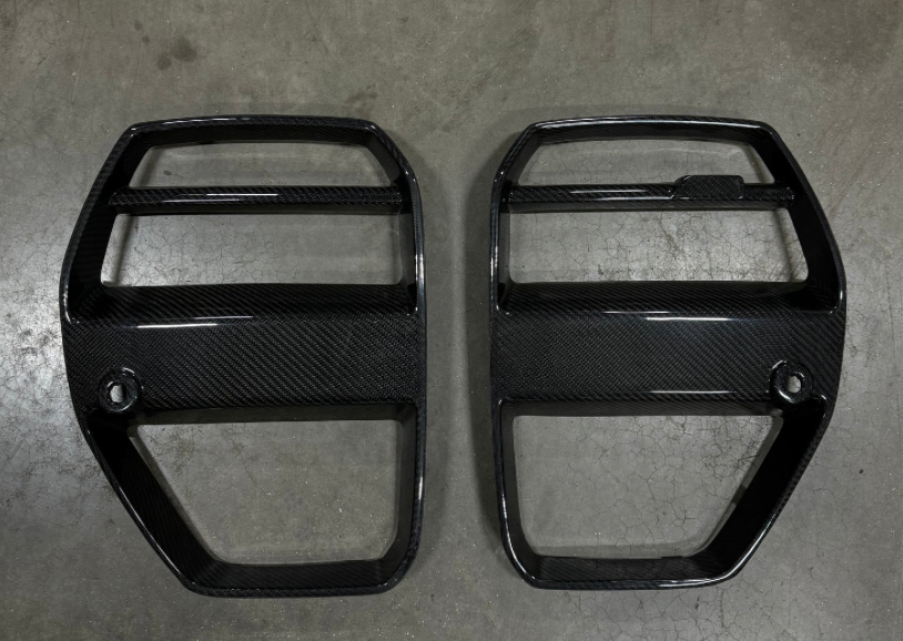 V1 Dry Carbon Fiber Front Grille With ACC (BMW G80/G82 M3/M4)